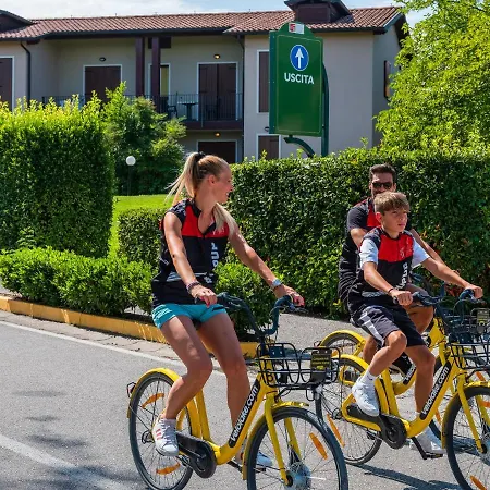 Golf Residenza Aparthotel Peschiera del Garda