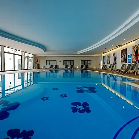 Golf Residenza Apartmanhotel 2*