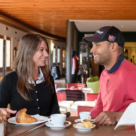 Golf Residenza 2* ペスキエーラ・デル・ガルダ