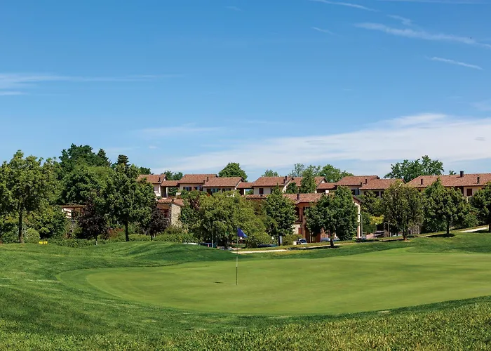 Golf Residenza Aparthotel 2*