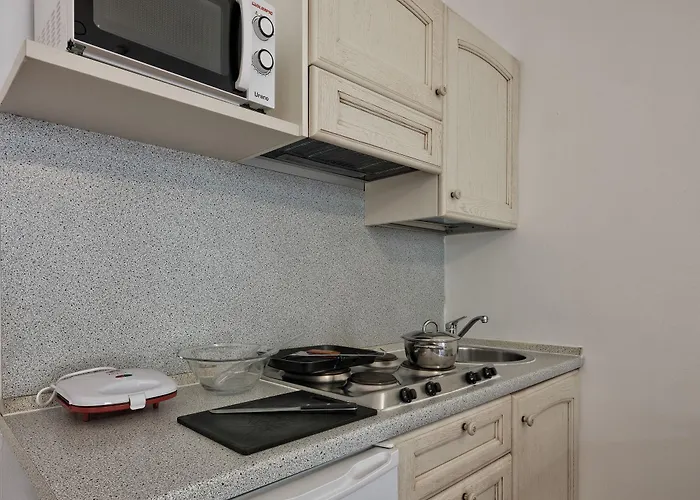 Aparthotel Golf Residenza 2*